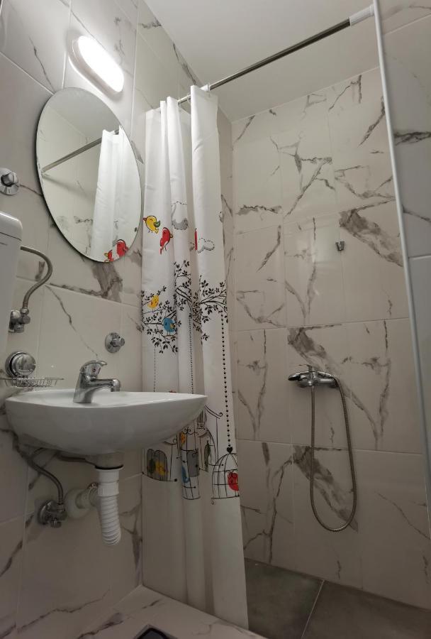 Apartamento Apartman Lena Banovo Brdo Belgrado Exterior foto